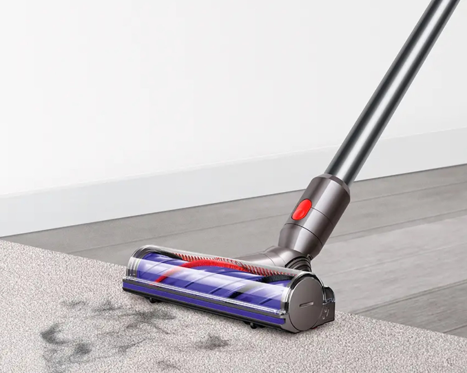 DYSON V8 VACUUM 4